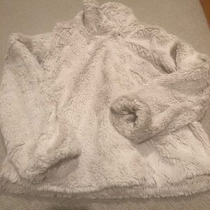 Patagonia faux fur white jacket